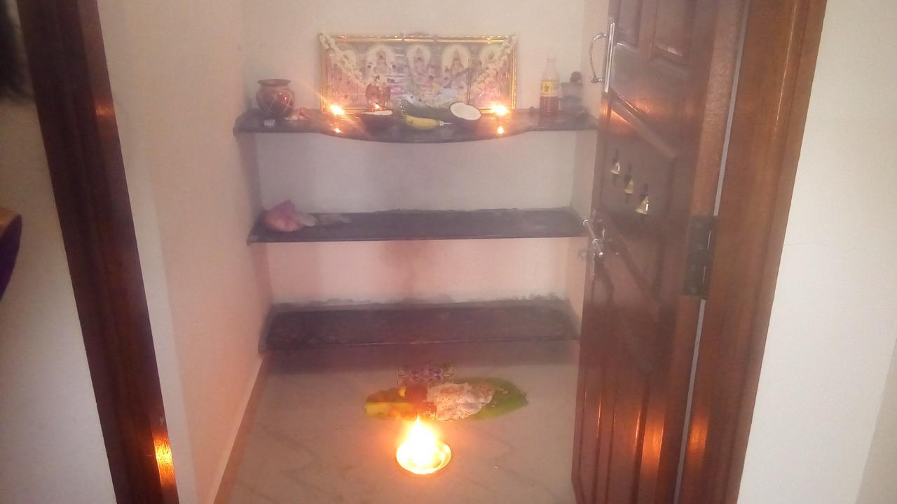 Sabri Guest House Tiruvannamalai Bagian luar foto